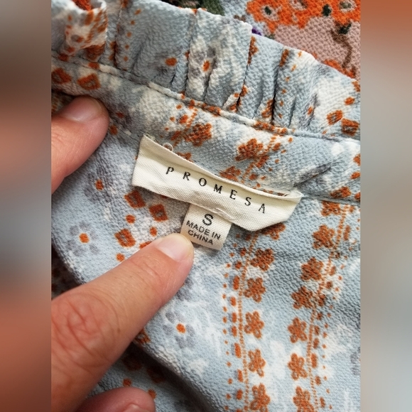 Promesa Floral Boho Ruffle Shirt - Picture 5 of 5